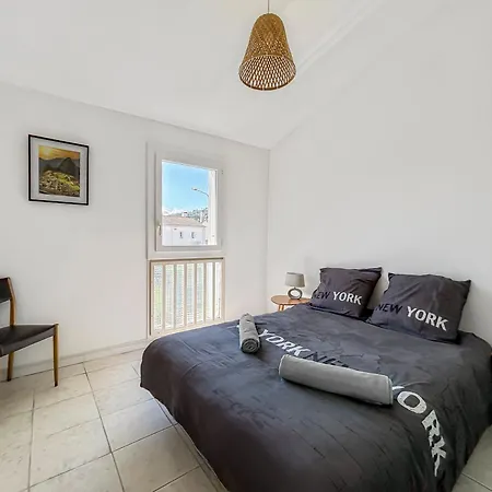 Maison Avec Jardin, Terrasse, Cheminee Insert Et Bois 아파트 *