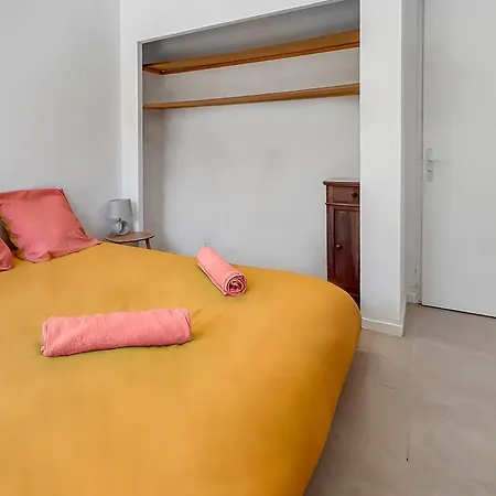 Maison Avec Jardin, Terrasse, Cheminée Insert Et Bois